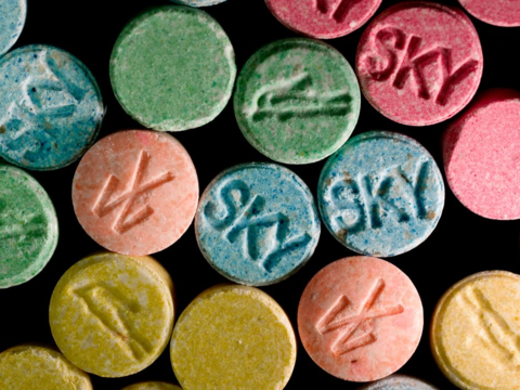 幻覚剤をめぐる7つの俗説の真偽 Business Insider Japan