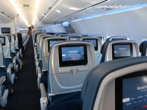 アメリカの航空会社の座席間隔を比較 一番足が伸ばせるのは Business Insider Japan