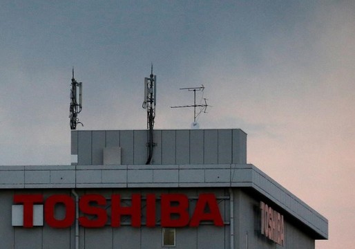 東芝