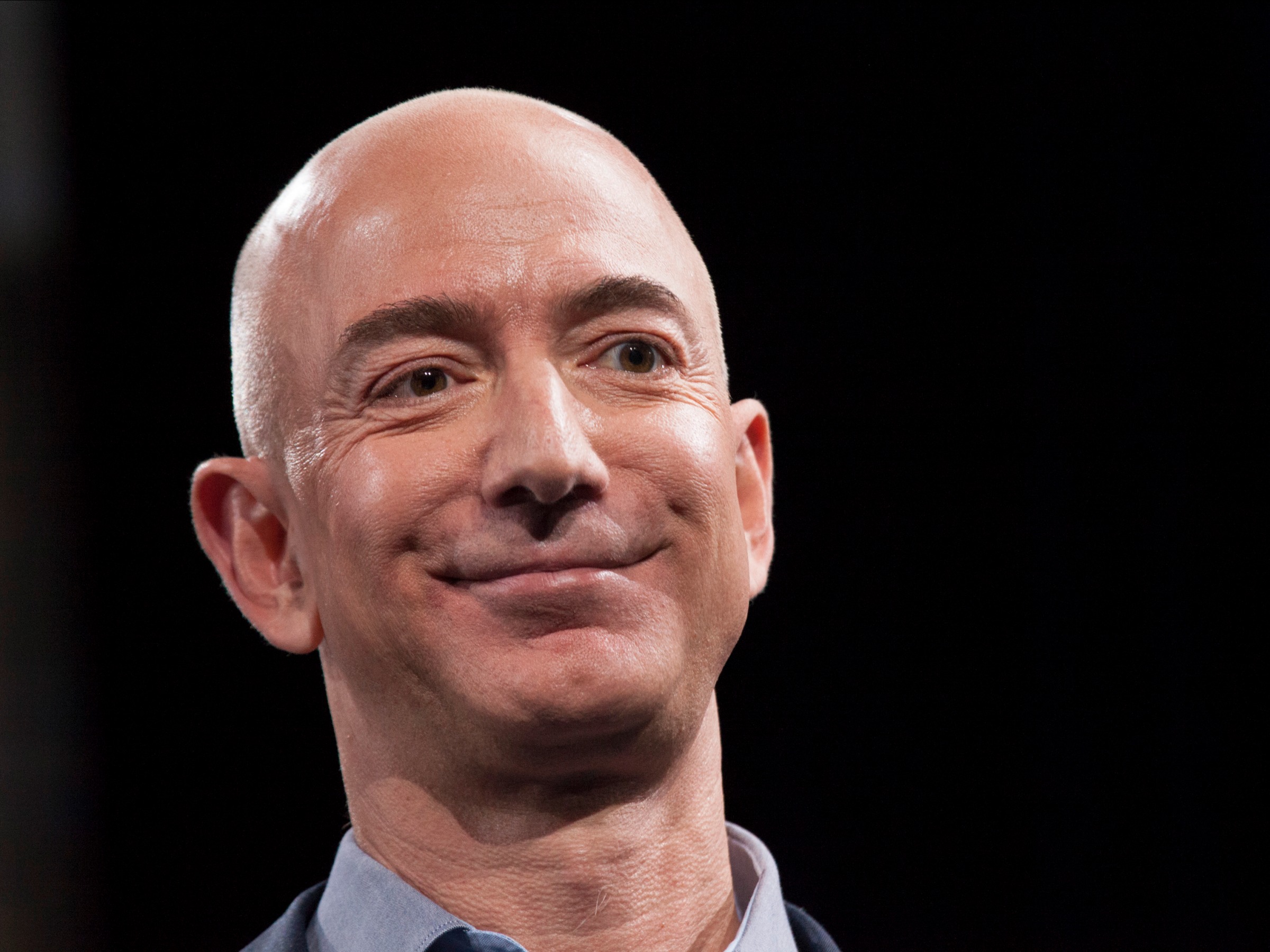 再び”世界一のお金持ちに！ アマゾンCEOジェフ・ベゾスの華麗なる半生