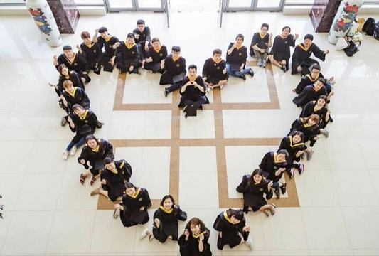 学生たちの集合写真