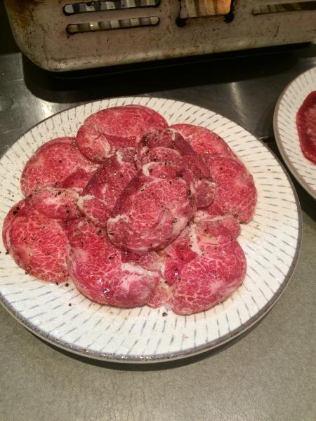 現代の焼肉ブームは 希少部位食べ比べ から始まった フォトジェ肉 肉スタグラム のルーツ Business Insider Japan