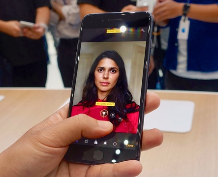 iPhone8