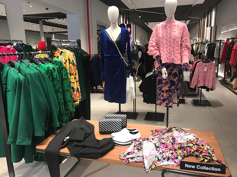 セールばっかり 低迷するh M その原因を探りに店舗へ行ってみた Business Insider Japan