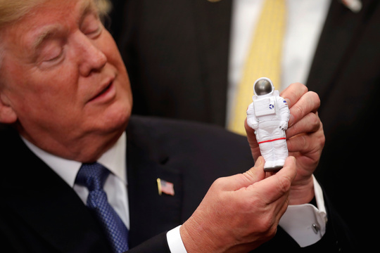 Nasaの宇宙飛行士 年収はいくら Business Insider Japan