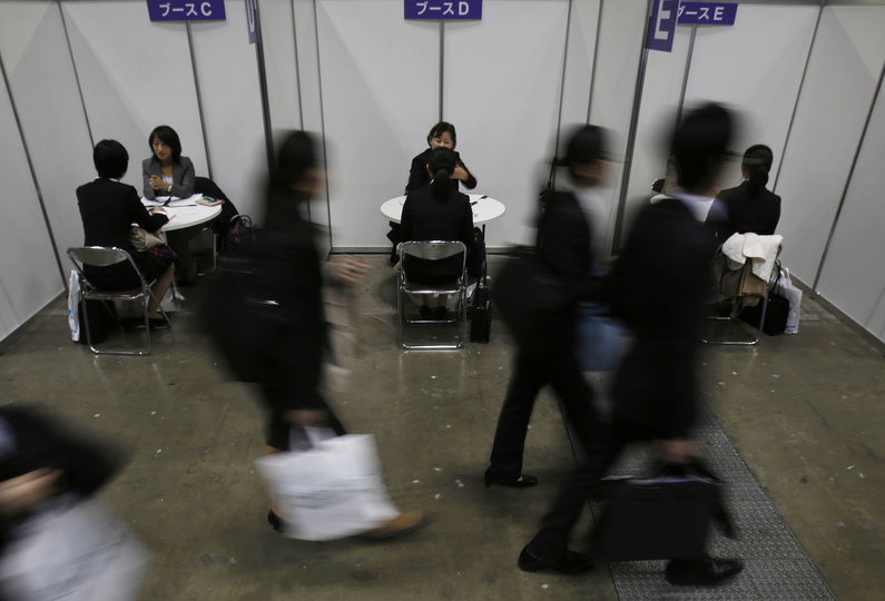 面談する学生の様子