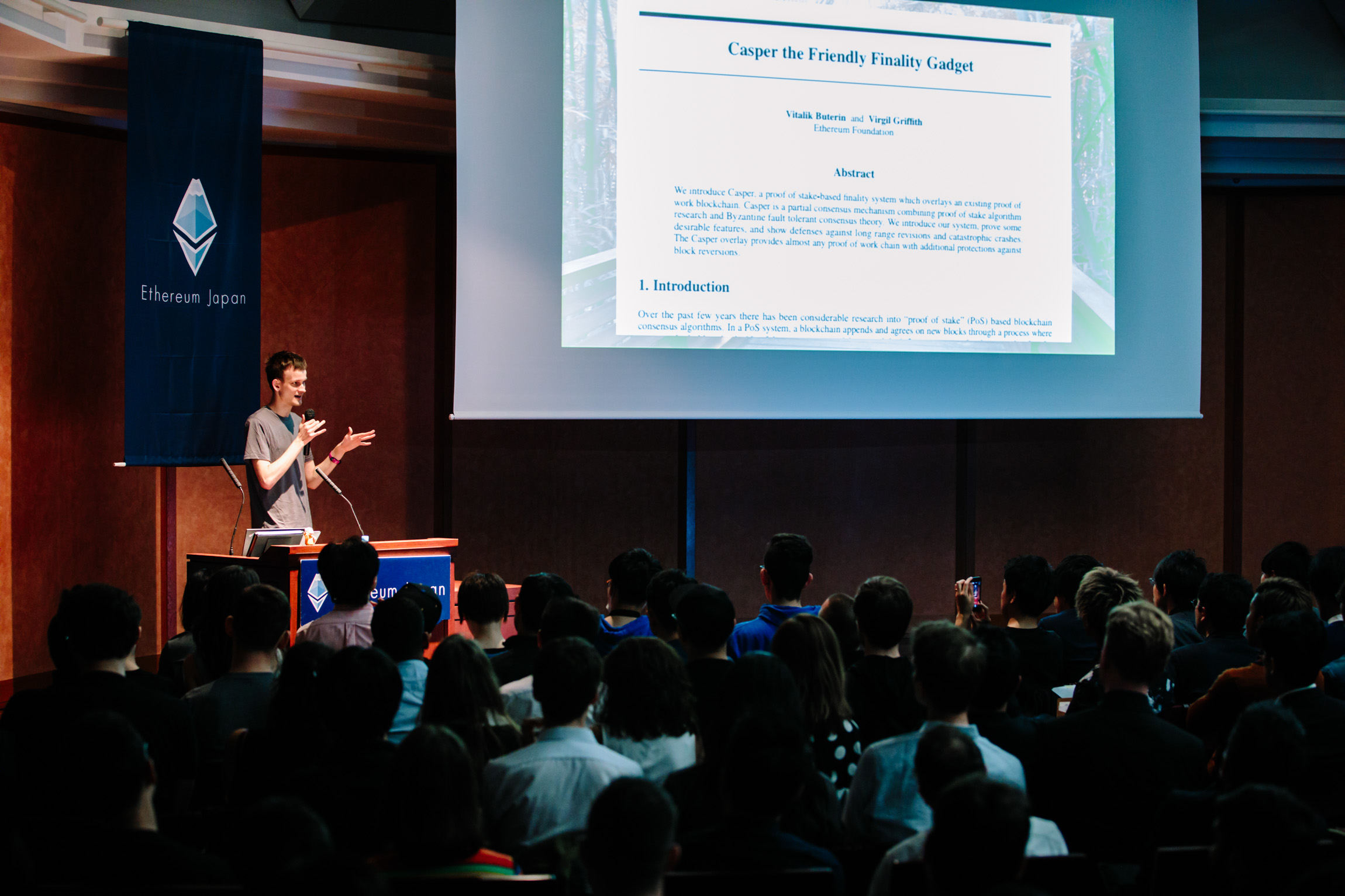 仮想通貨“イーサリアム”を創った24歳「コインチェック流出」を語る —— ヴィタリック・ブテリン直撃 | Business Insider Japan