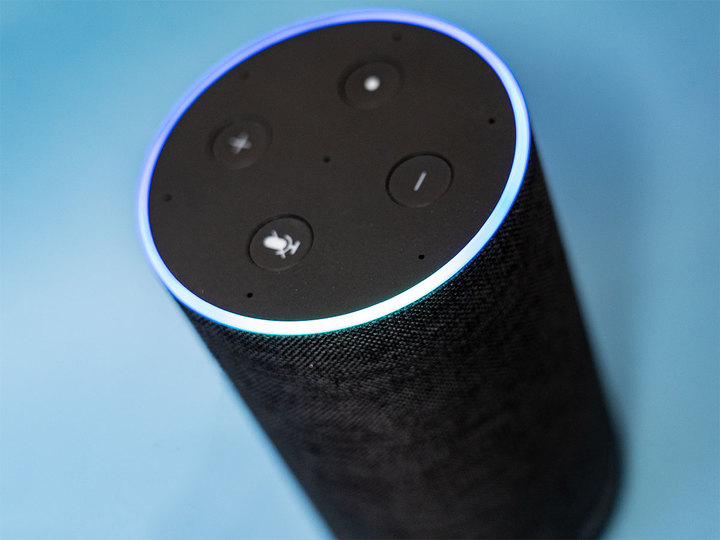 アマゾンは音声AIとの「会話」を本気で研究している —— 驚きの最新機能、アレクサ担当幹部が日本講演で語る