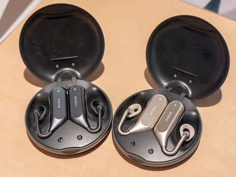 Xperia Ear Duo