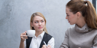 あなたは大丈夫？ 職場の同僚に嫌われているのかもしれない22のサイン