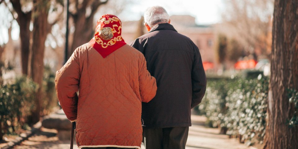 友達の数や結婚の有無は関係ない? 健康に悪影響を及ぼす「孤独」のリスク