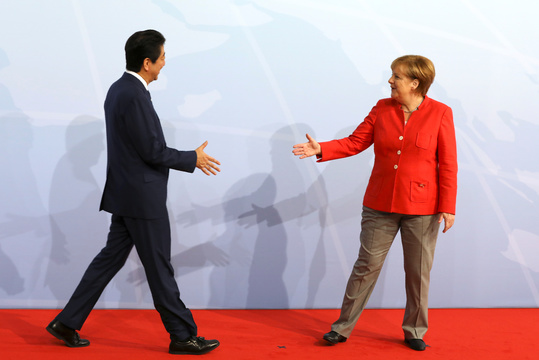 安倍首相とアンゲラ・メルケル独首相