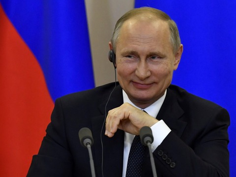 もう無愛想とは言わせない W杯開幕に先駆け ロシアでは 笑顔 の特訓が進んでいた Business Insider Japan