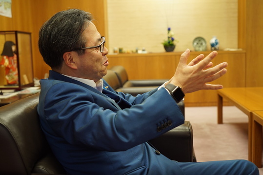 世耕経産相