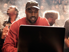 5兆円弱の音楽産業、アーティストの取り分はわずか12%「我慢は限界」