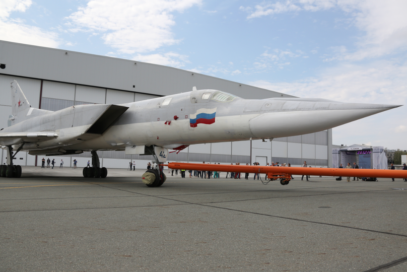 9枚の写真で見る ロシアの最新鋭超音速爆撃機ツポレフ22m3m Business Insider Japan