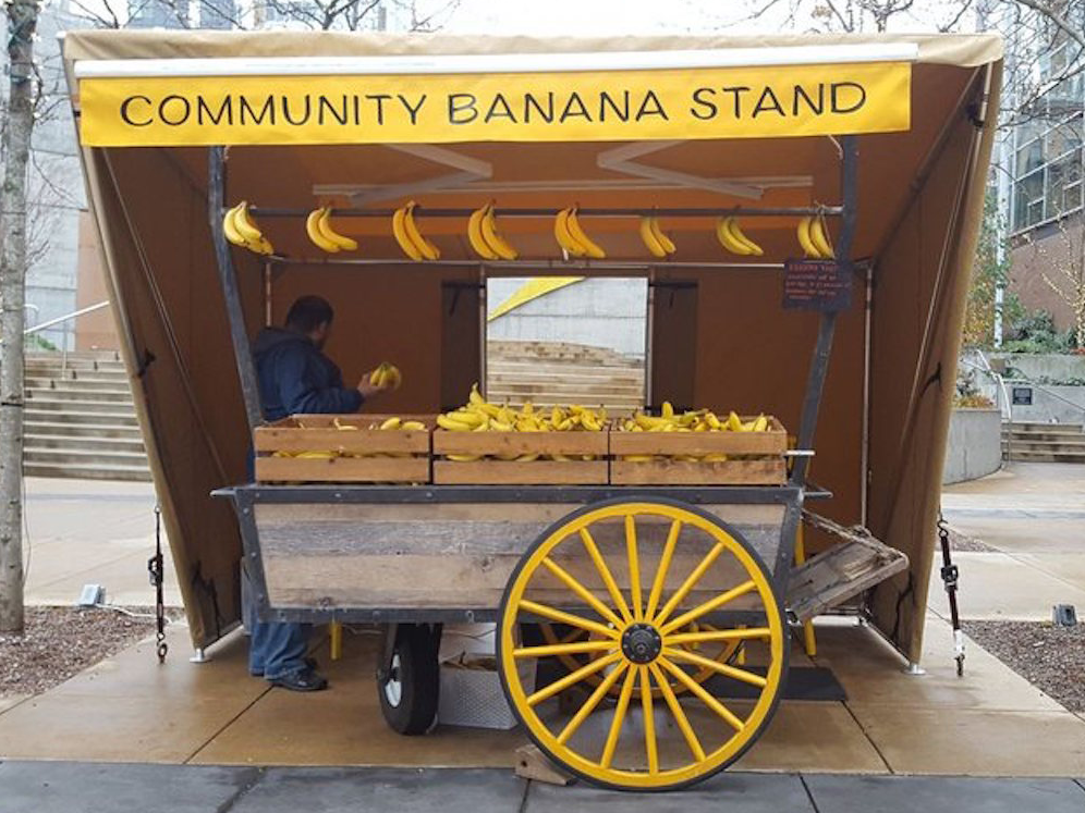 アマゾンの「コミュニティ・バナナ・スタンド(Community Banana Stand)」。