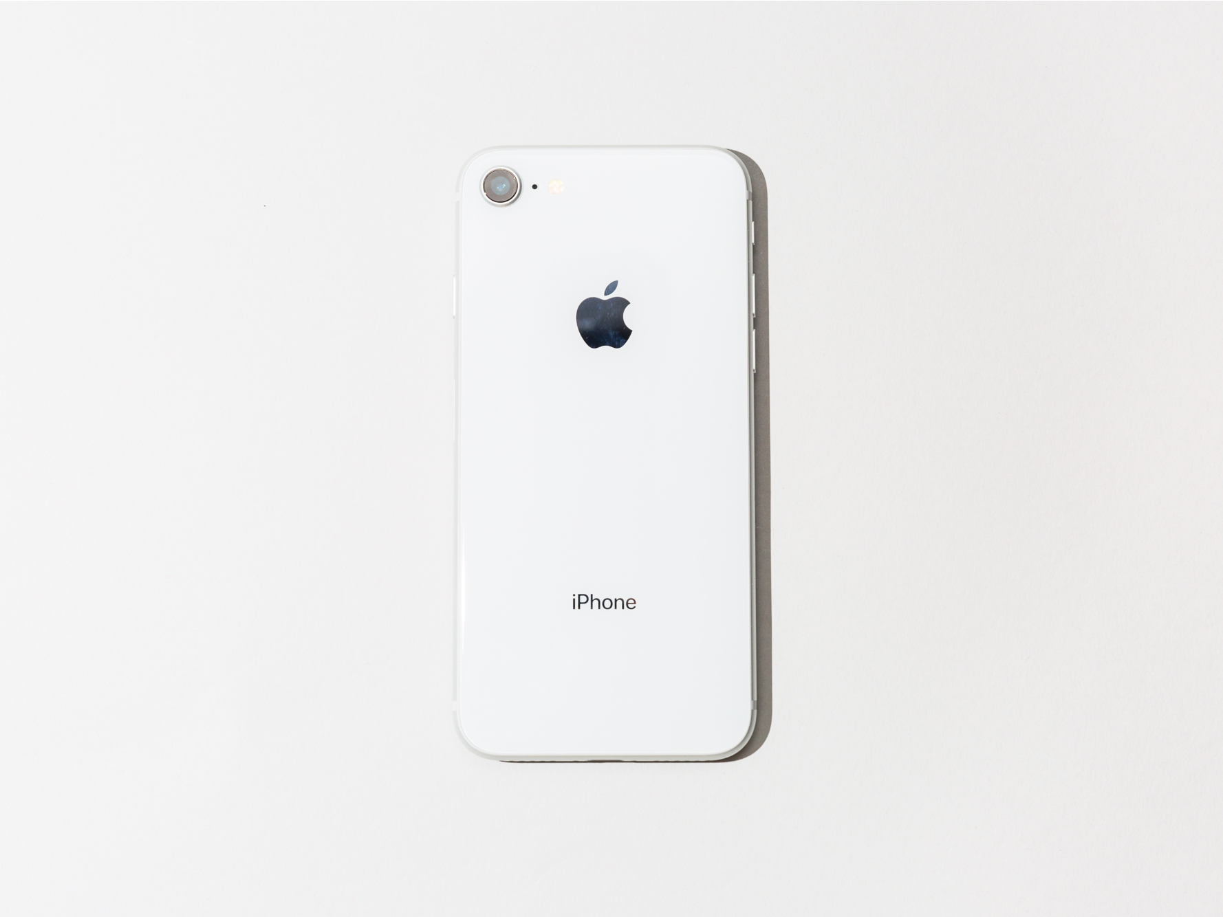 新型iPhone XSではなく、iPhone 8を買うべき6つの理由 | Business
