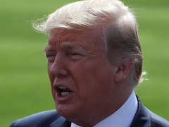 父親のおかげで8歳でミリオネアに? 米トランプ大統領、両親の脱税を手助けか —— ニューヨーク・タイムズが報じる