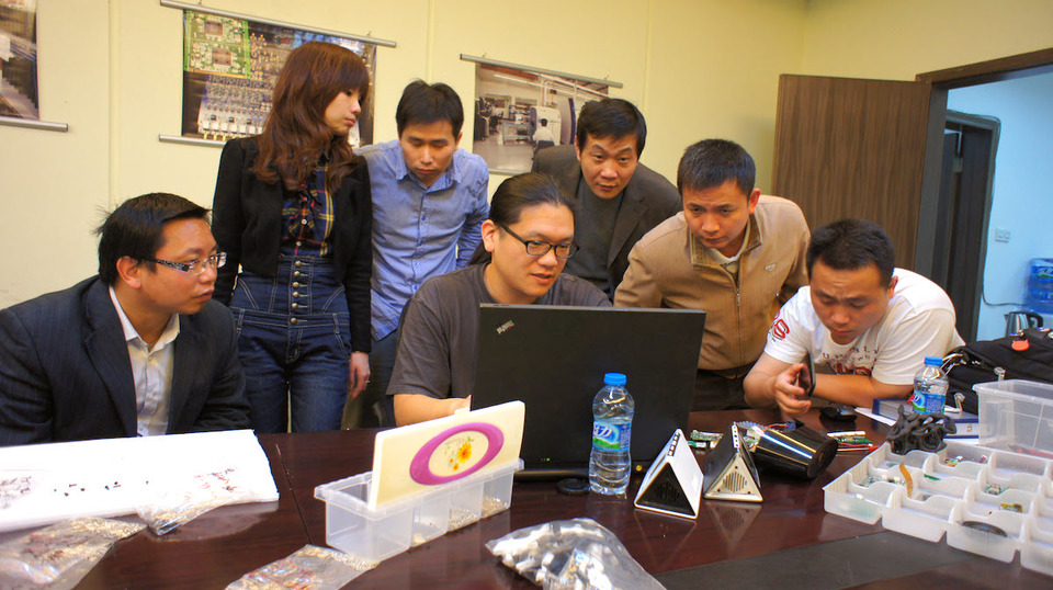 MIT出身のバニー・ファンは中国・深圳で多くのハードウェア開発を成功させてきた。