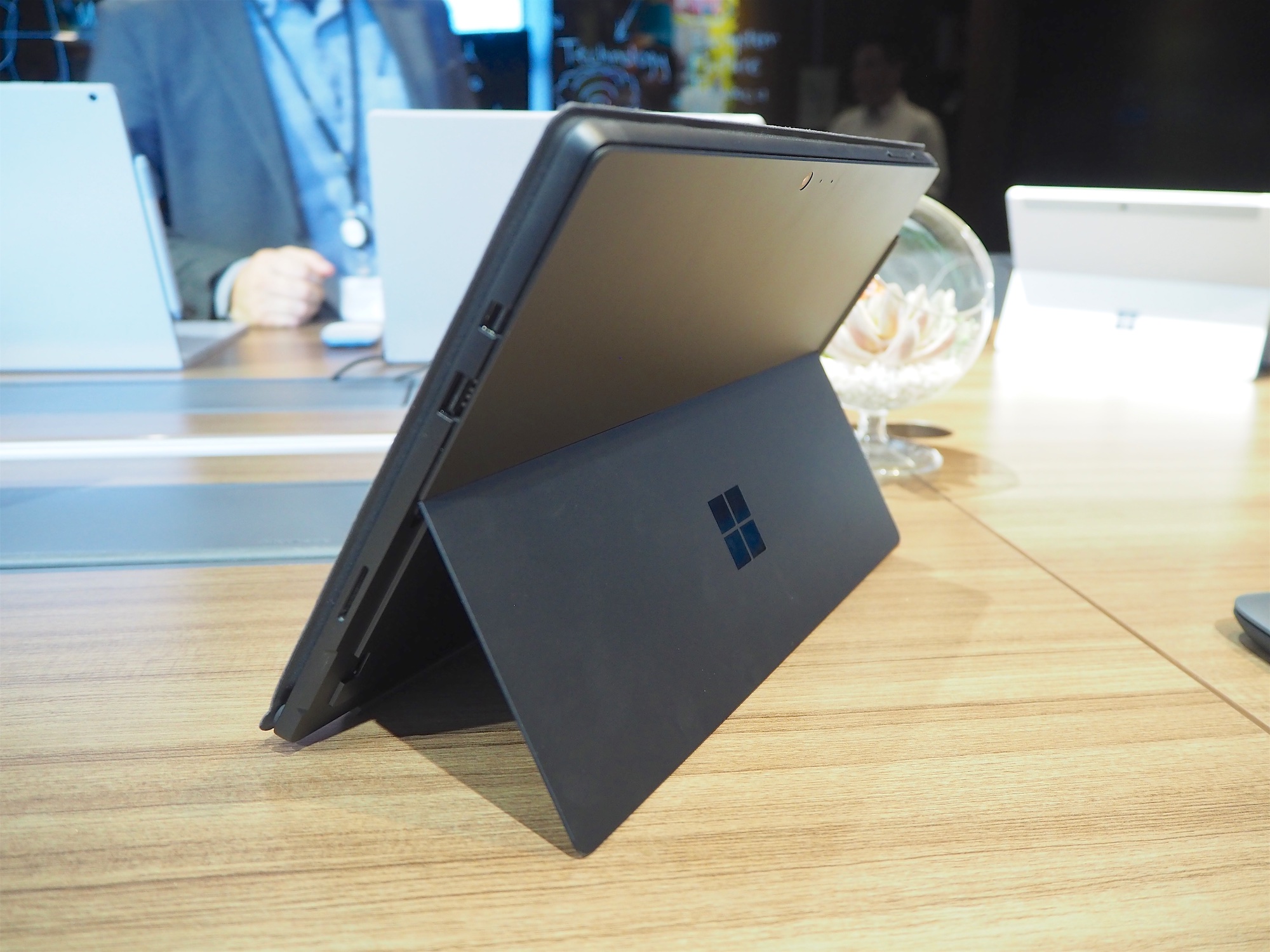 実機レポ：「Surface Pro 6」「 Laptop 2」に見るMSの戦略変化