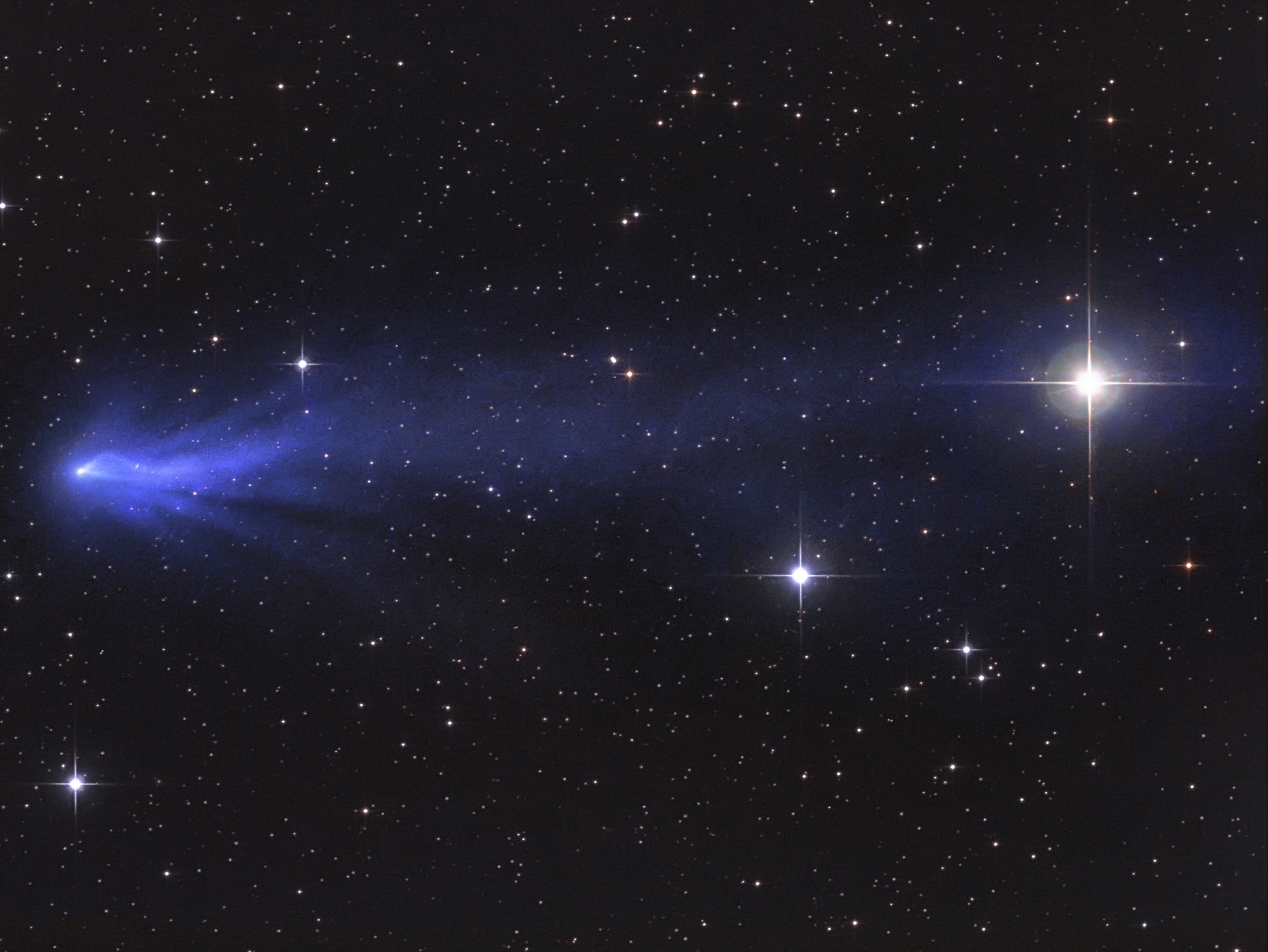 【美品】宇宙 天文 星空 写真集 Astronomy Photographer 5bd33b479e1e1138b80c2f28.jpg