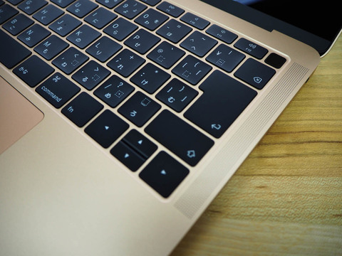 新型macbook Airを使い始めてわかった7つのこと Pro超え と Pro未満 が同居する 理想と現実 Business Insider Japan
