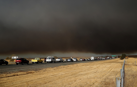 写真 カリフォルニアの山火事 車を溶かし 人を 州史上 最悪の被害に Business Insider Japan