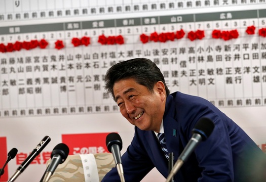 安倍首相。