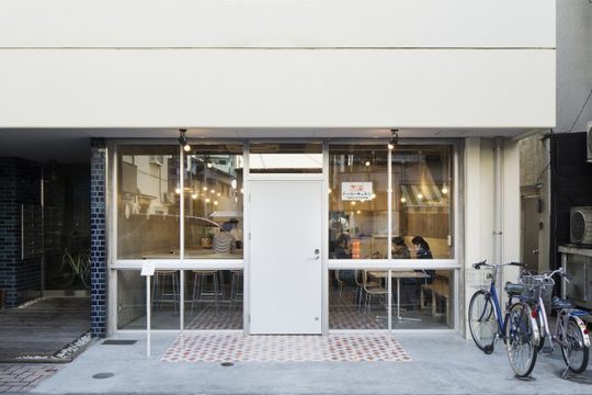 朝食100円食堂 を赤字でもやる理由 不動産屋は エンタメ業 と語る社長に聞いてみた Business Insider Japan