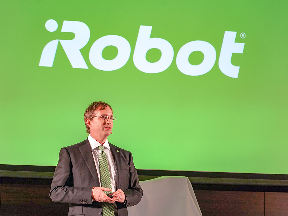 最上位ロボット掃除機「ルンバi7/i7+」がついに上陸 ── “間取りを