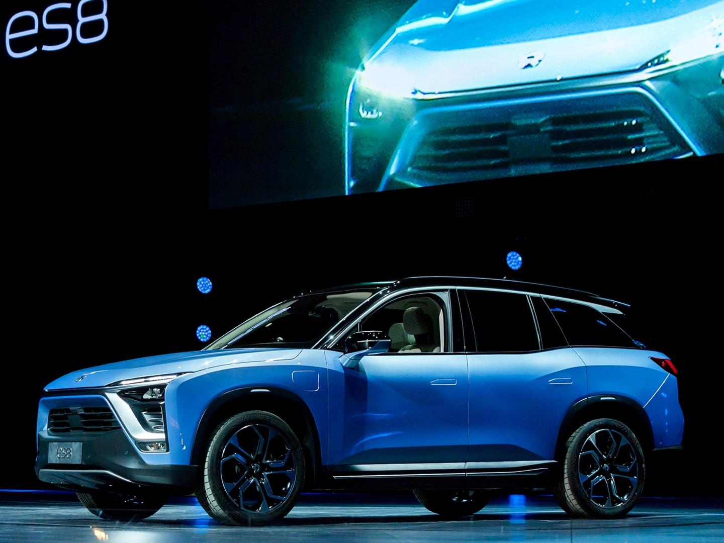 世界最大のev市場を制するのは Nio Es8とテスラ モデルxを比べてみた Business Insider Japan