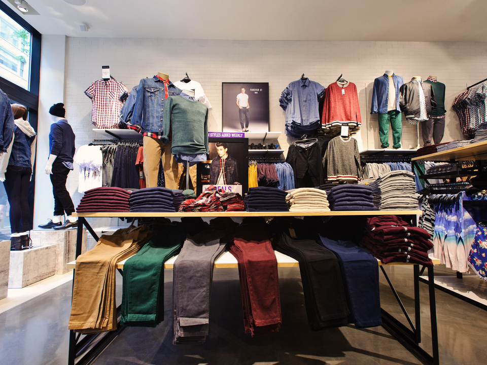 フォーエバー21