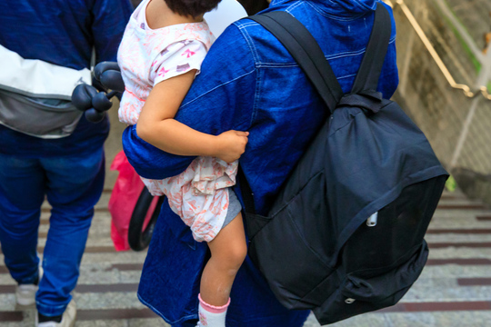 娘4歳まで別居婚でワンオペ 家庭を一切考えない転勤は いつまで社会の常識なの Business Insider Japan