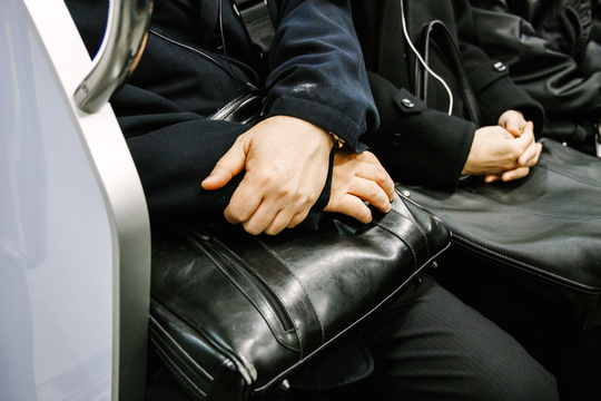 娘4歳まで別居婚でワンオペ 家庭を一切考えない転勤は いつまで社会の常識なの Business Insider Japan