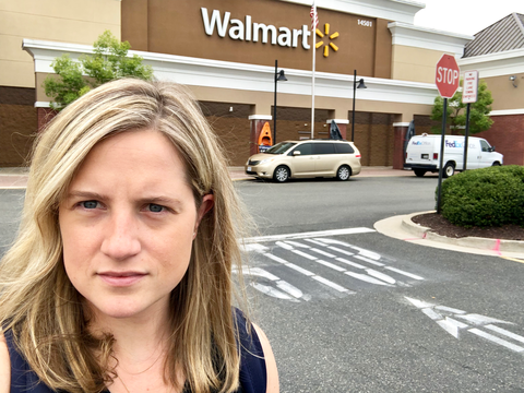 突撃取材 ウォルマートに銃を買いに行ってみた 乱射事件の原因は本当に 売り手のユルさ なのか Business Insider Japan