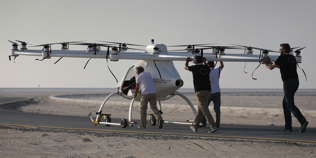 都市交通に革命をもたらす、空飛ぶタクシーが試験飛行 Business Insider Japan