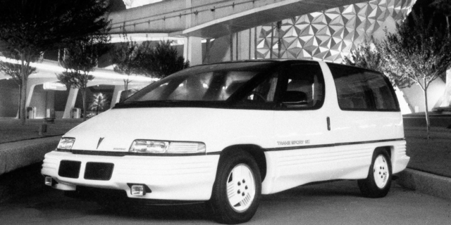 サイバートラック発表記念 これまでで最も不格好な車12台 うち日本車は3台 Business Insider Japan