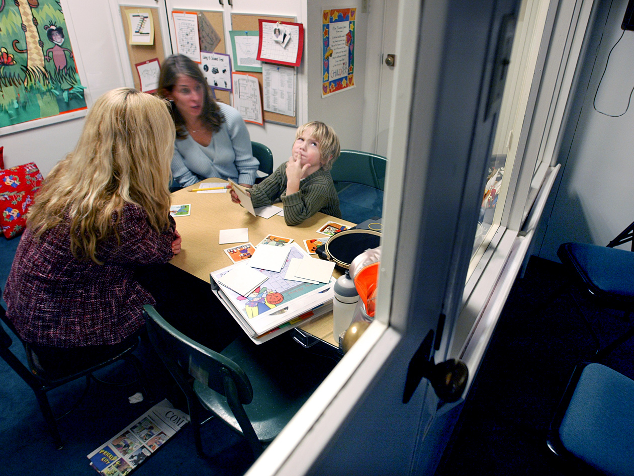 5de81d07fd9db254a3654172