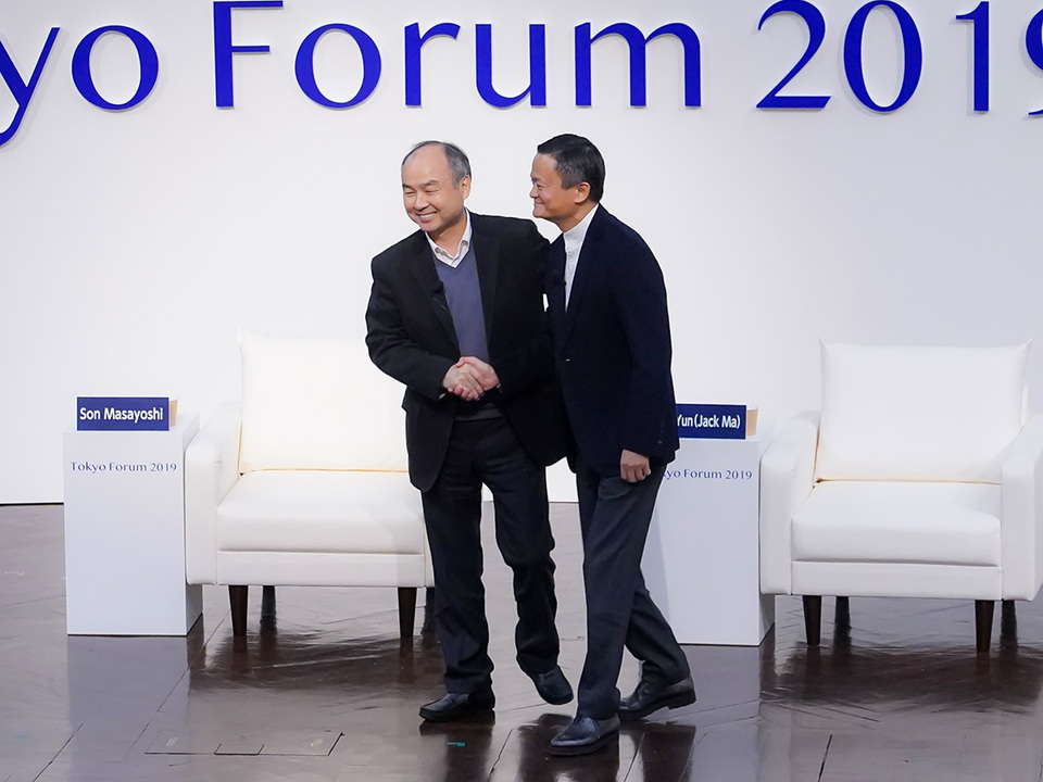 孫氏とマー氏