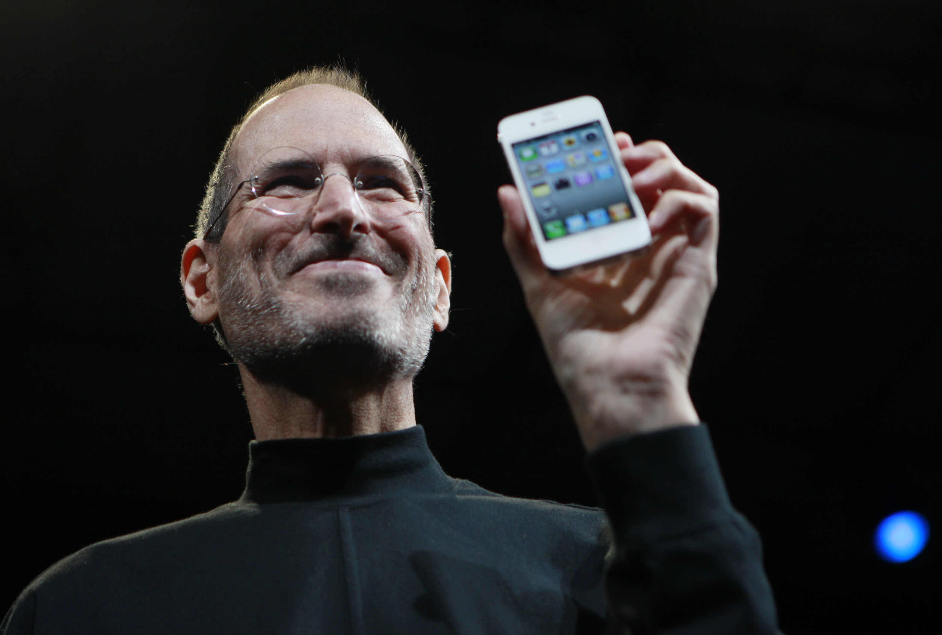 ポケットサイズのデバイスが世界を変えた Iphoneの歴史を写真で振り返る Business Insider Japan