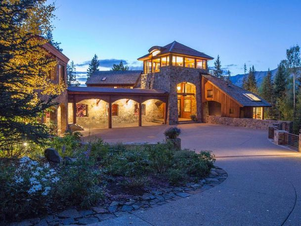 オプラのスキーシャレー。