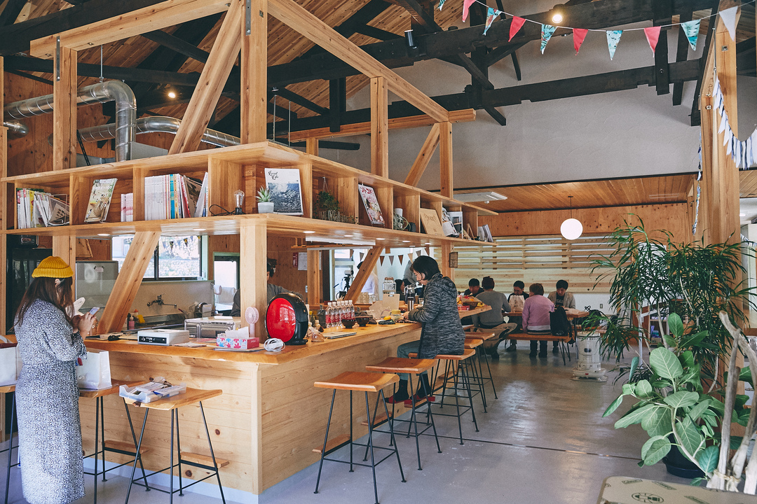 コワーキングスペースの内観