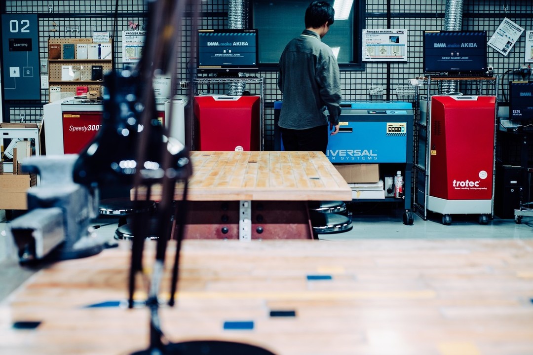 小笠原佑樹さん仕事の様子