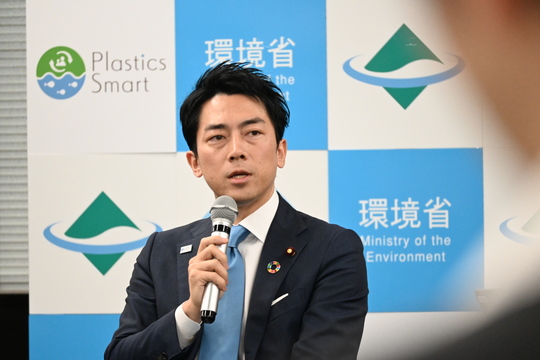 「小泉進次郎」の画像検索結果