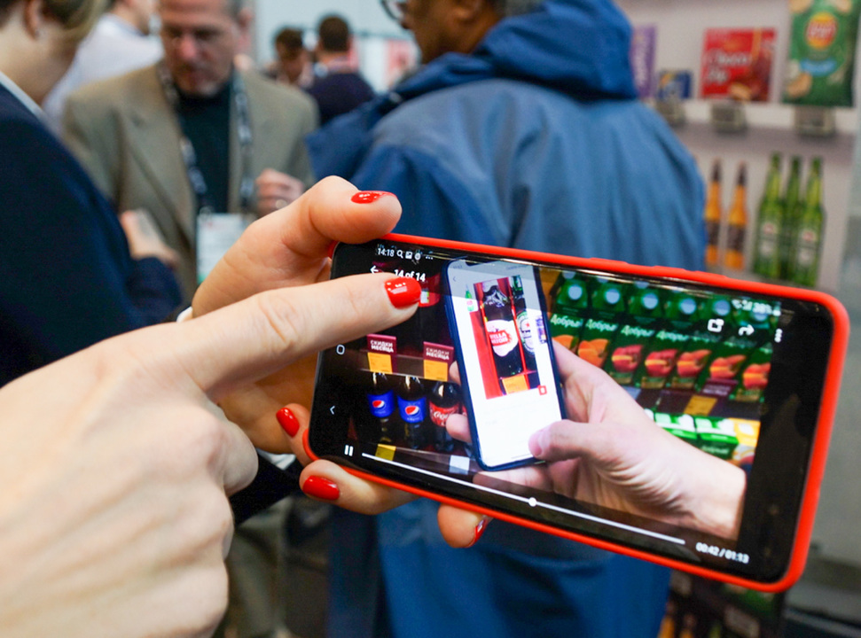 競合価格を自店の価格に反映させる