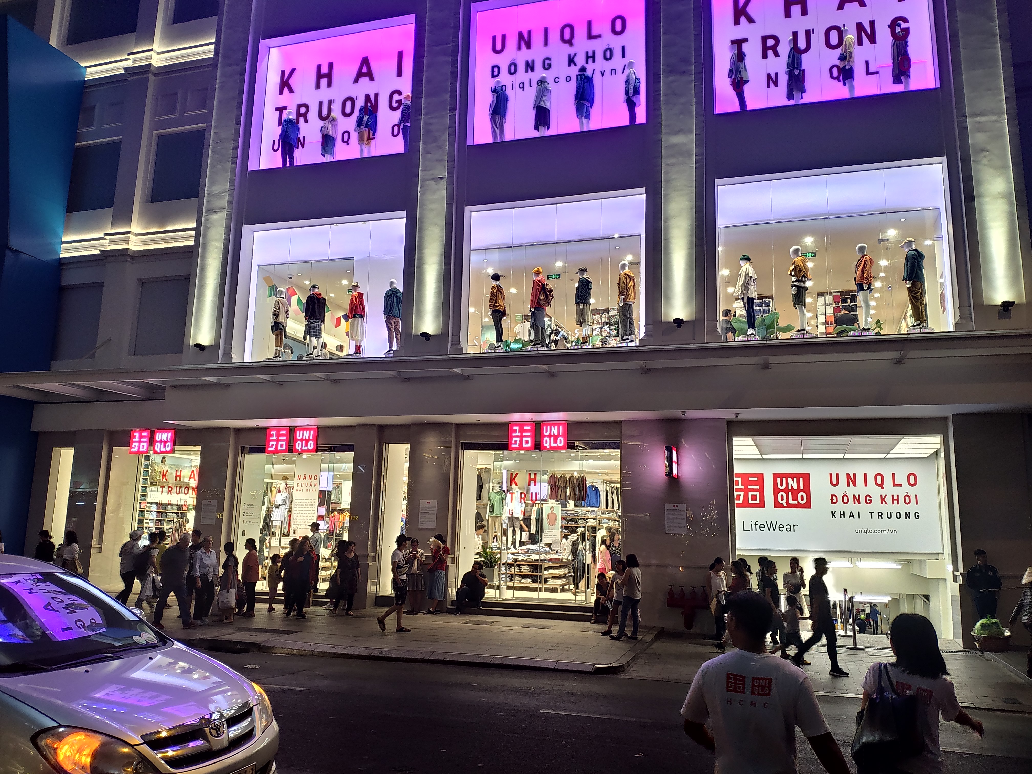 ユニクロ進出にみるベトナム市場の可能性 日本の小売りが熱視線 マツキヨも3月出店 Business Insider Japan