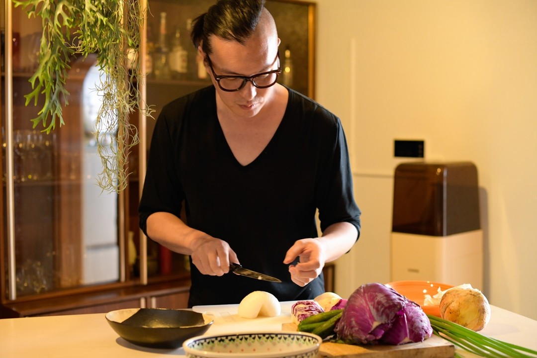 22歳のときに上京したルアさん。東京では、飲食店の立ち上げを25店舗ほど手がける。東京の飲食業界ではカフェブームからケータリングの波がやってきていた。