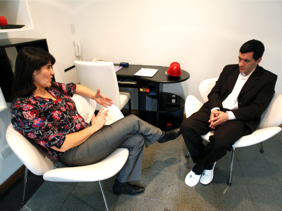 8位タイ 臨床心理士