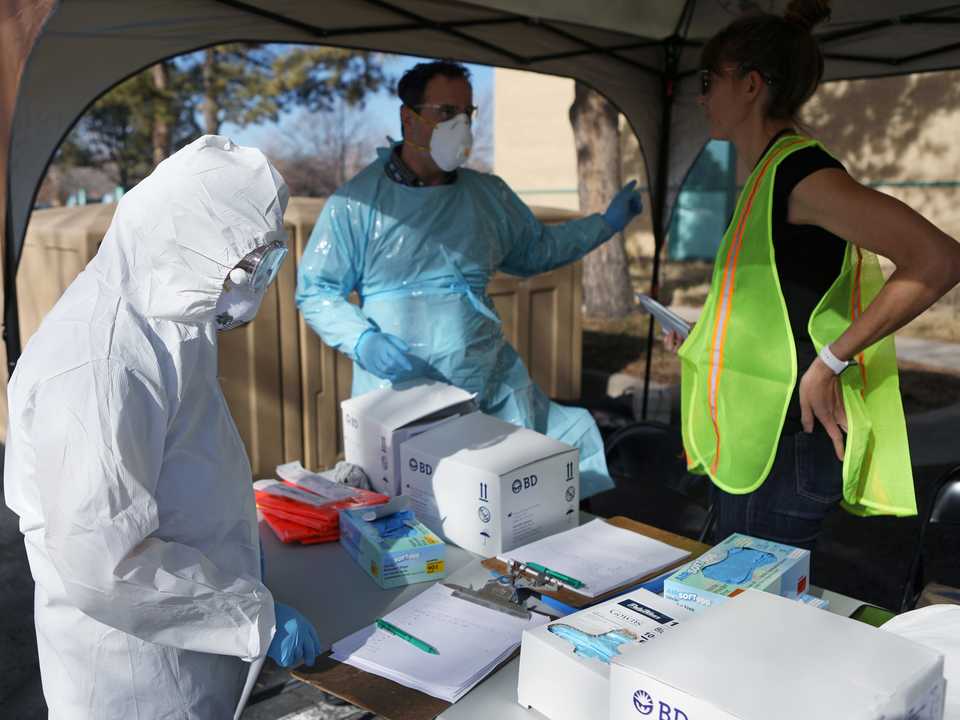 検査結果は72時間以内に判明する見込み。受診者は、結果が分かるまで自宅待機する必要がある